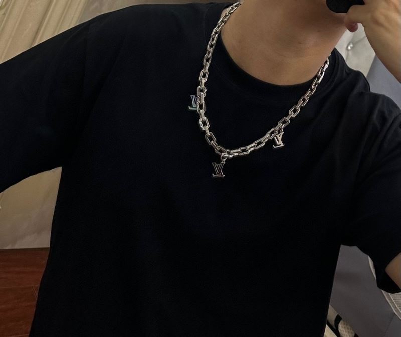 Louis Vuitton Necklaces